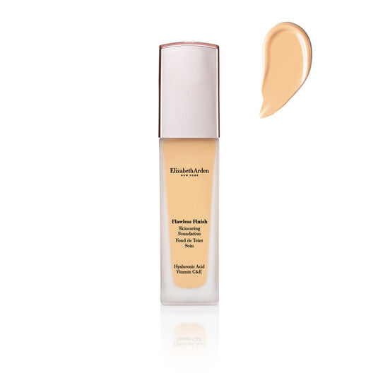 Elizabeth Arden UK Flawless Finish Foundation 220W with cap on